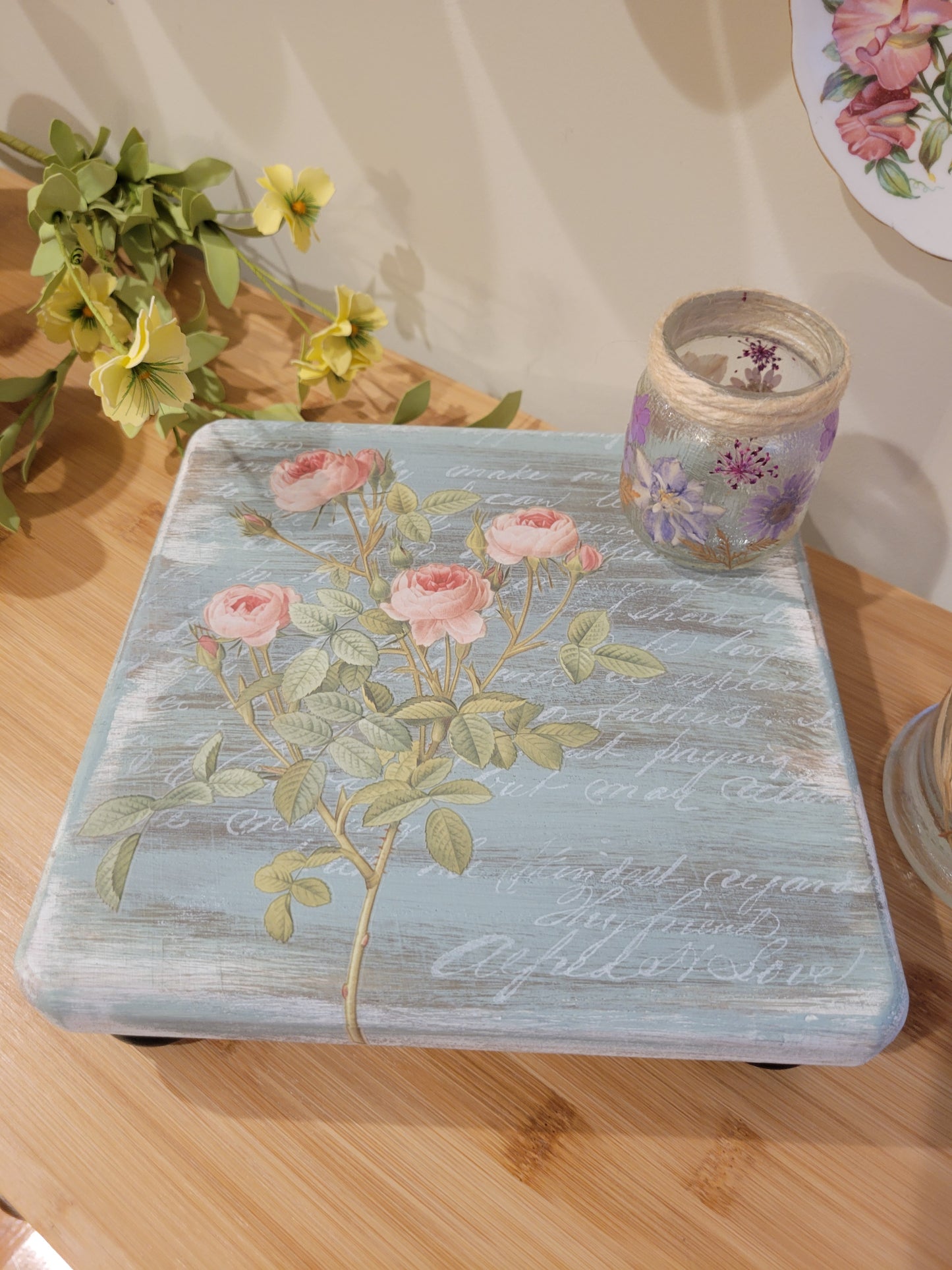 Hand Crafted Decorative Riser