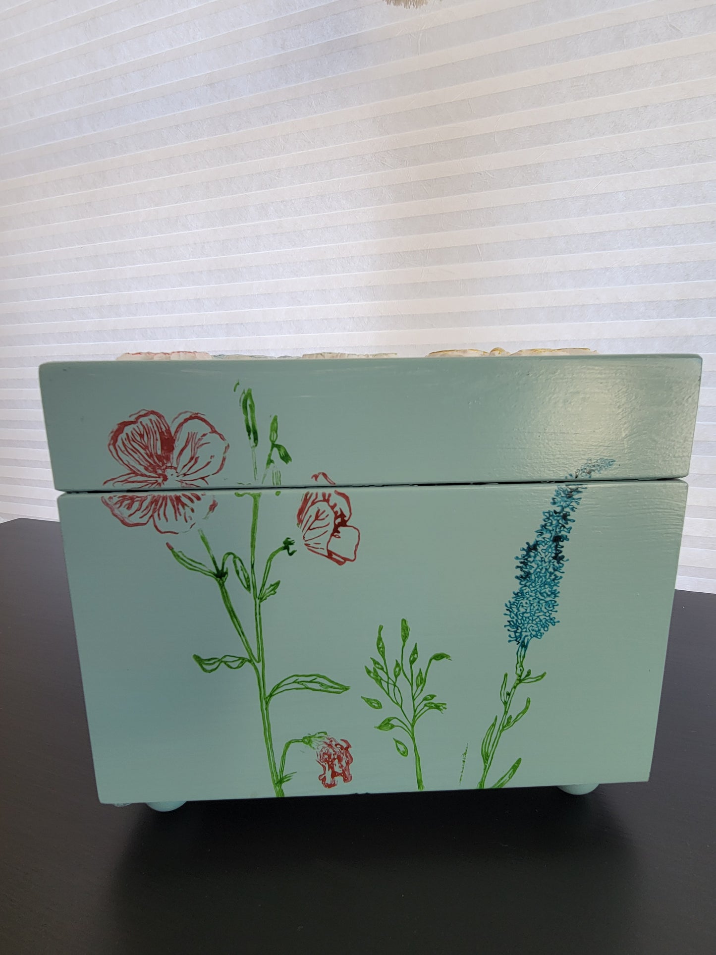 3D Butterflies & Wildflowers Keepsake Box