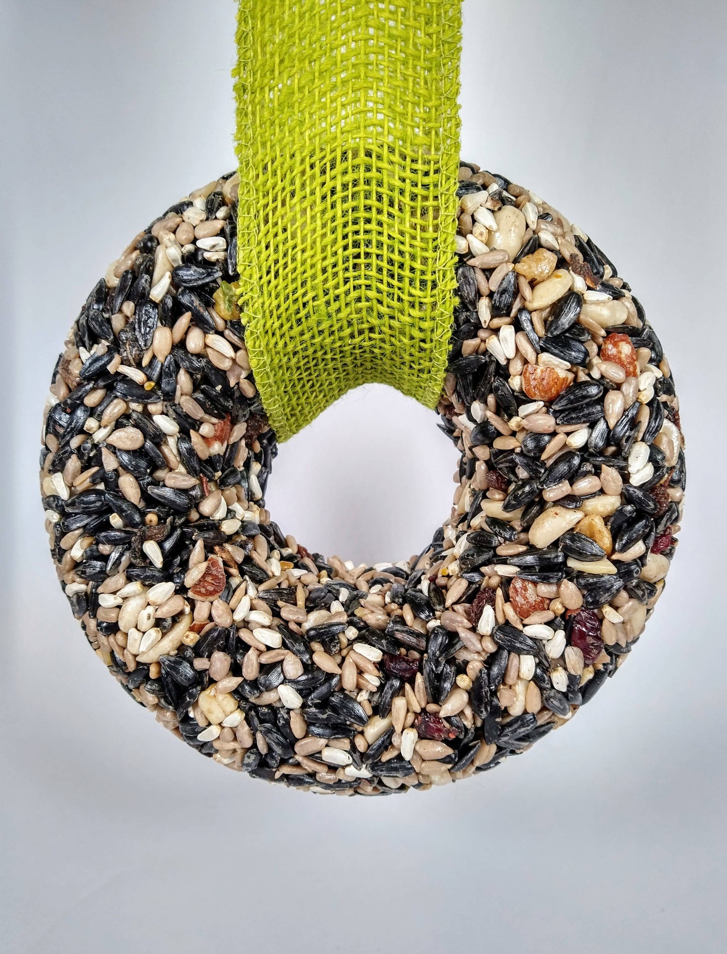 Birdseed Wreath (Nut Berry Fruit)