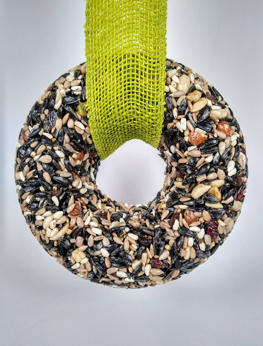 Birdseed Wreath (Nut Berry Fruit)
