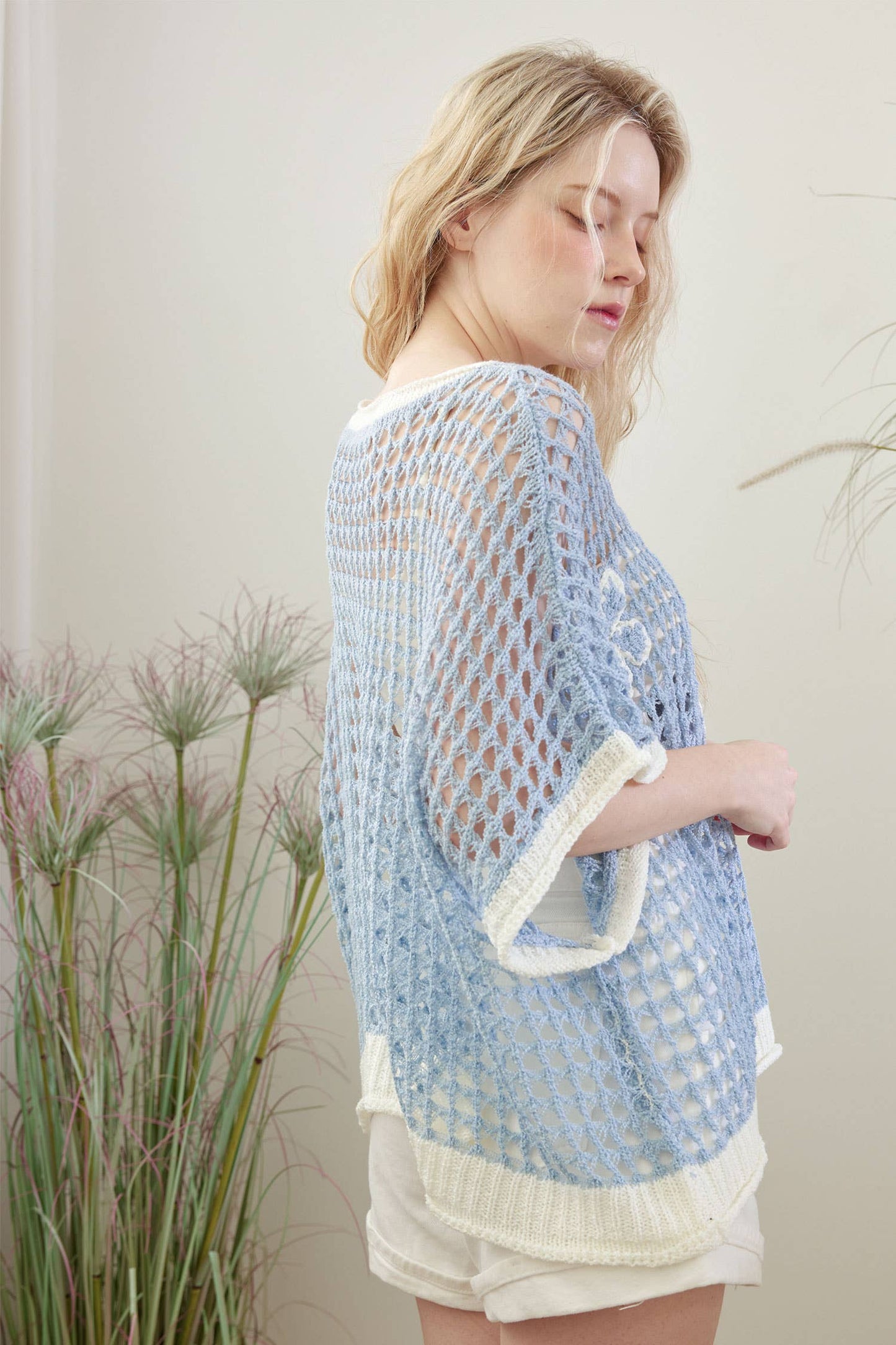 Contrast Crochet 3/4 Sleeve Knit Top with Daisy: Sky Blue