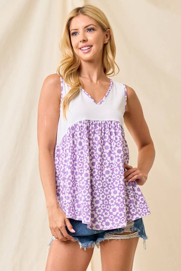Jennifer's Floral Top: LAVENDER / M