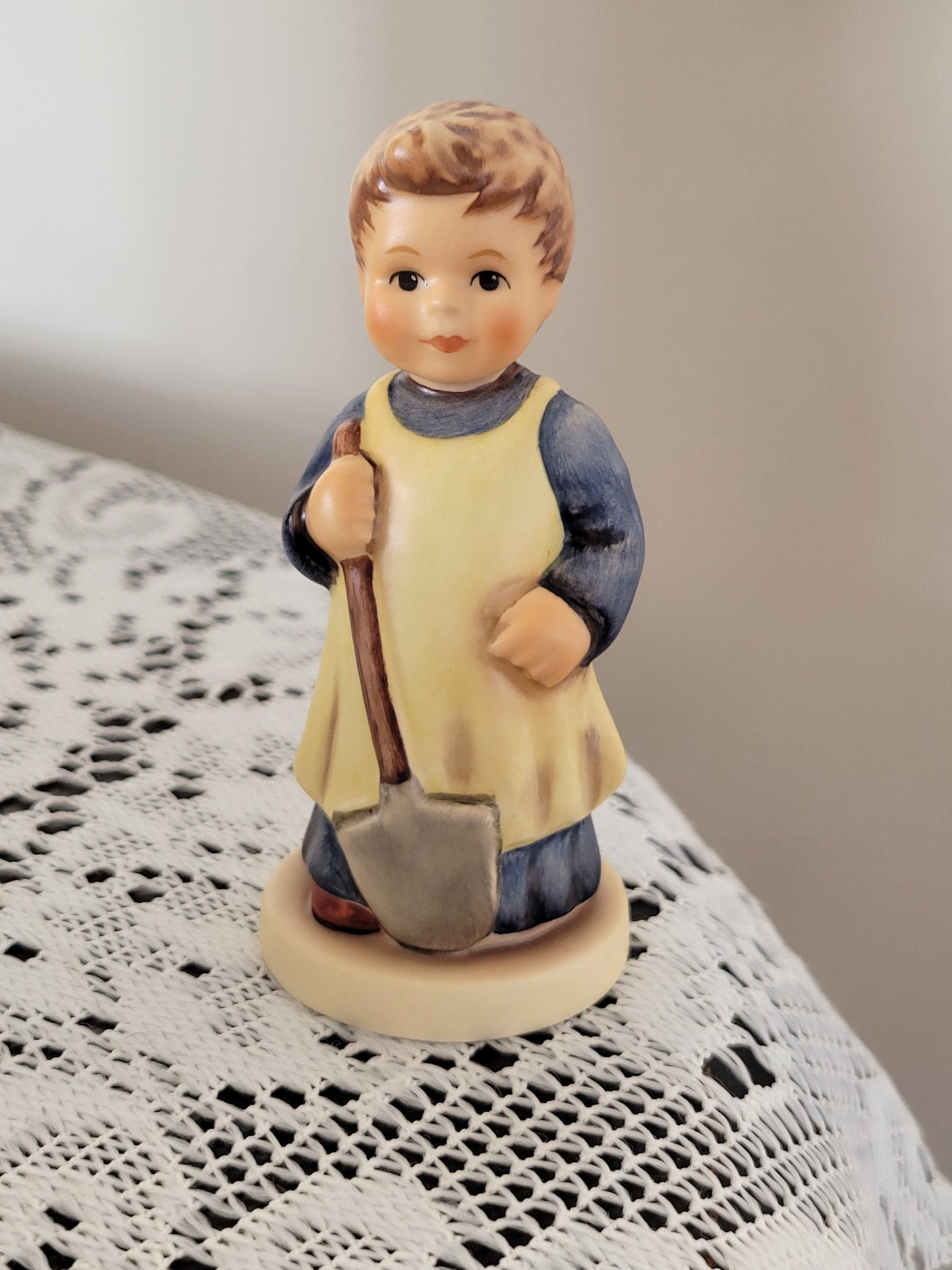 Hummel Goebel "Garden Treasures"